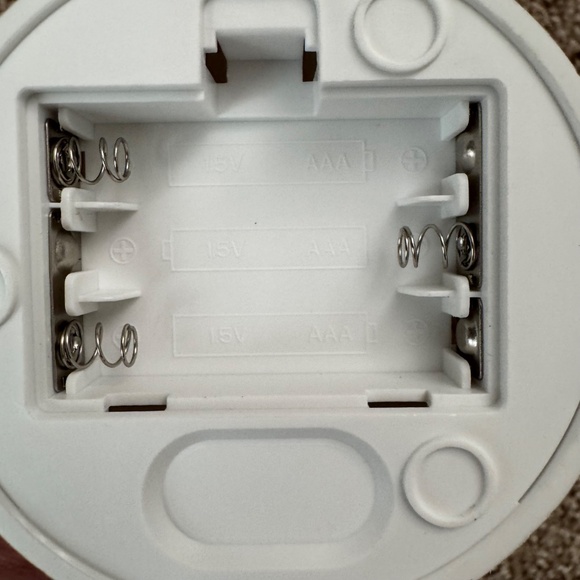 Brookstone Ambient LED Mushroom Lamp - Picture 12 of 12